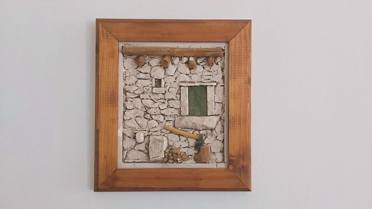 Apartment Mandic Omiš Eksteriør bilde