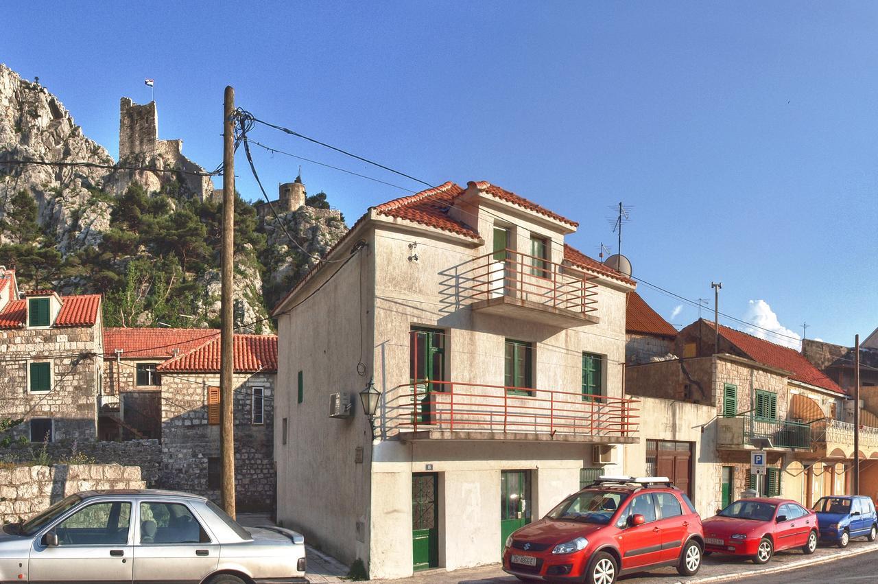 Apartment Mandic Omiš Eksteriør bilde